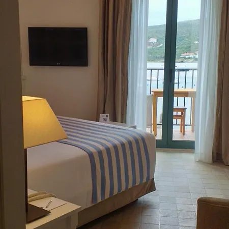 Hotel Playa Sol