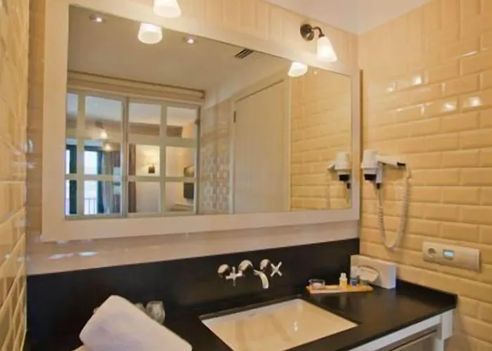 プラヤ ソル カダケス