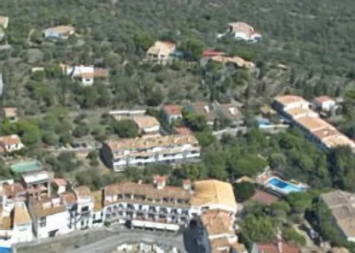 プラヤ ソル 4* カダケス