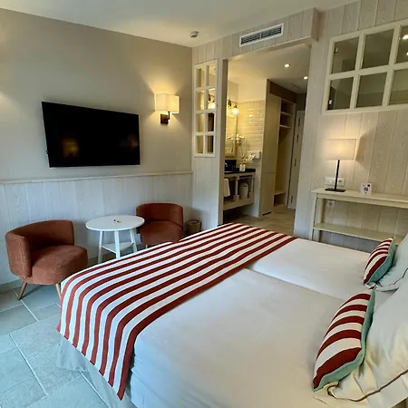 מלון Playa Sol קדאקז