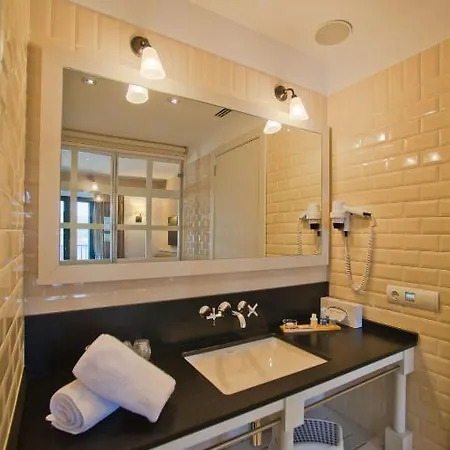 מלון Playa Sol קדאקז